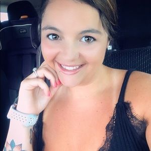 Meet your Posher, Rachel